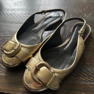 Burberry AUTHENTIC Gold  SANDELS